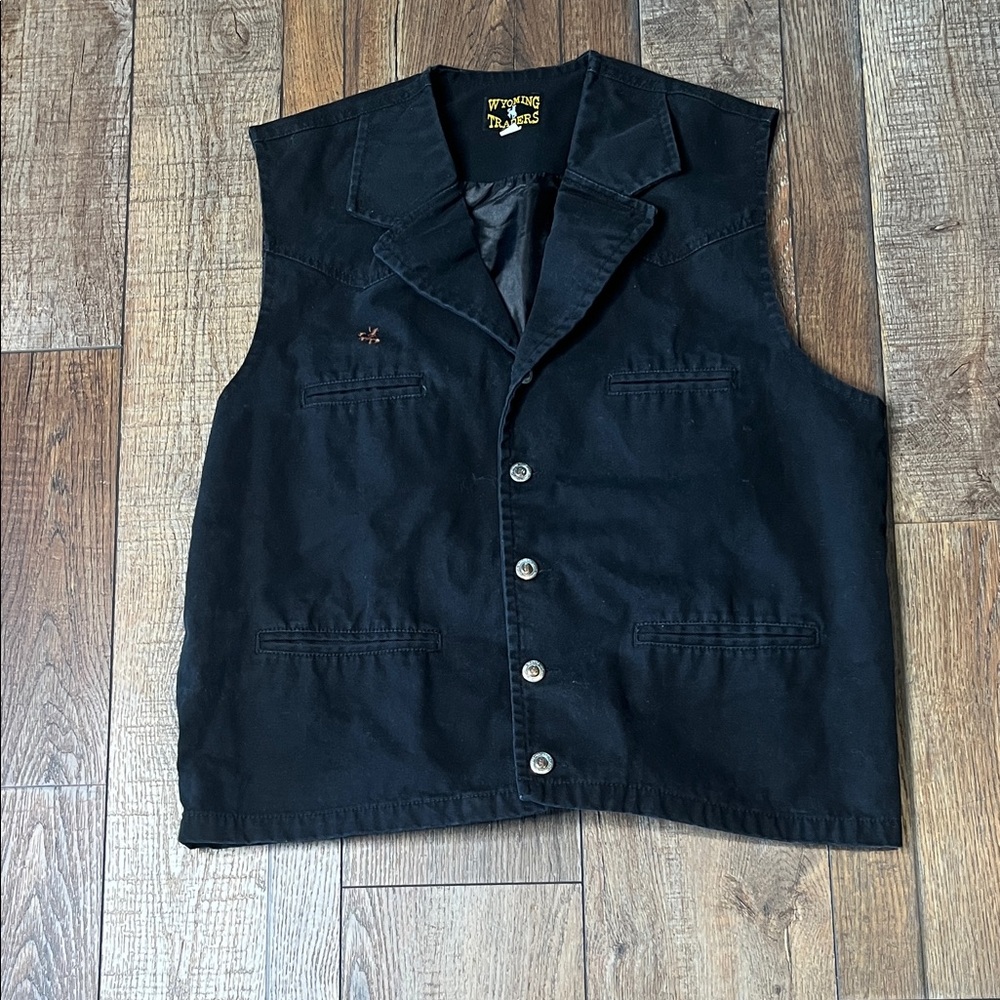 Wyoming bronco trader blak denim vest